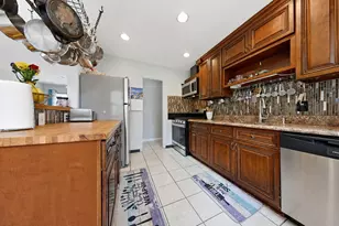 4679 Oakland Dr, Pensacola, FL 32526 - Photo 17