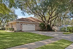 232 Sweetwater Run, Niceville, FL 32578 - Photo 3