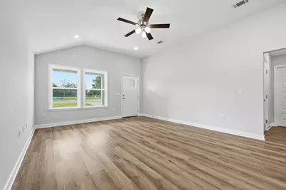 2942 McCarty Avenue, Crestview, FL 32539 - Photo 3