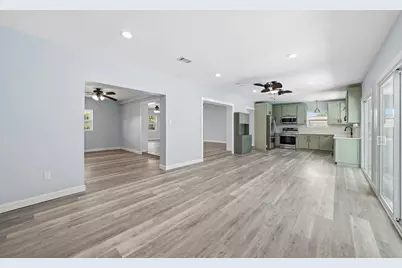390 Davenport Avenue, Valparaiso, FL 32580 - Photo 25