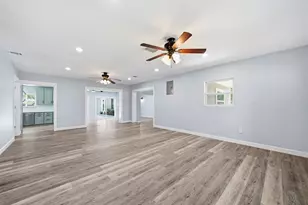 390 Davenport Ave, Valparaiso, FL 32580 - Photo 19