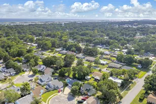 424 NW Village Ct, Fort Walton Beach, FL 32548 - Photo 35