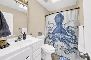 424 NW Village Ct, Fort Walton Beach, FL 32548 - Photo 27
