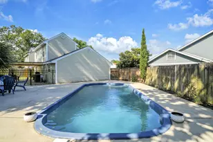 424 NW Village Ct, Fort Walton Beach, FL 32548 - Photo 47