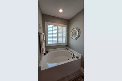 1837 Cardinal Lane, Navarre, FL 32566 - Photo 23