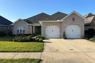 613 Tulip Tree Way, Niceville, FL 32578 - Photo 1