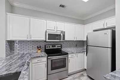 159 SE Brooks Street #207, Fort Walton Beach, FL 32548 - Photo 9