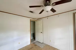 5623 Tom Sawyer Rd, Milton, FL 32583 - Photo 11