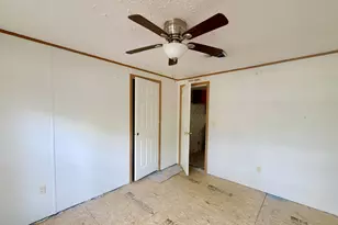 5623 Tom Sawyer Rd, Milton, FL 32583 - Photo 9