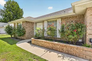 5197 Whitehurst Ln, Crestview, FL 32536 - Photo 3
