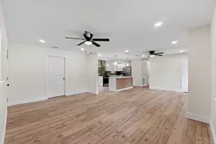 324 SW Harbor Pl, Fort Walton Beach, FL 32548 - Photo 9