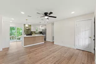 324 SW Harbor Pl, Fort Walton Beach, FL 32548 - Photo 11