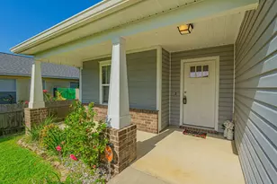 2009 Presidio St, Navarre, FL 32566 - Photo 1