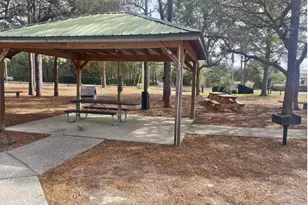 8 Longwood Dr, Shalimar, FL 32579 - Photo 55