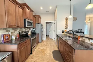 202 Starfish Rd, Mary Esther, FL 32569 - Photo 11