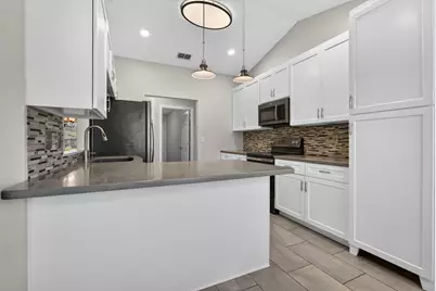 2487 Heritage Circle, Navarre, FL 32566 - Photo 23