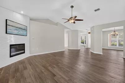 2487 Heritage Circle, Navarre, FL 32566 - Photo 19