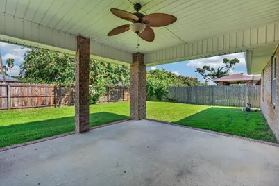 2487 Heritage Circle, Navarre, FL 32566 - Photo 13