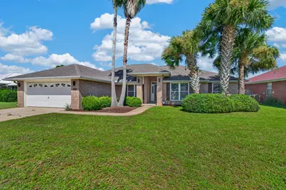 2487 Heritage Circle, Navarre, FL 32566 - Photo 3