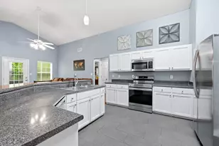 8595 Wilburn Cove, Navarre, FL 32566 - Photo 21