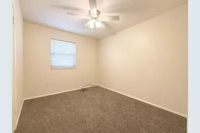 309 NW Cecelia Drive, Fort Walton Beach, FL 32548 - Photo 9