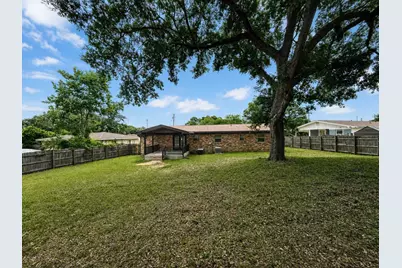 309 NW Cecelia Drive, Fort Walton Beach, FL 32548 - Photo 17