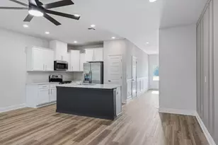 2430 Clf Holw Cir, Gulf Breeze, FL 32563 - Photo 15