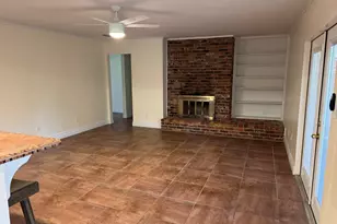 22 Country Club Rd, Shalimar, FL 32579 - Photo 7