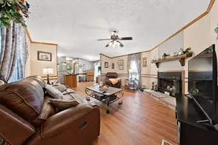 5105 Central Dr, Pace, FL 32571 - Photo 5