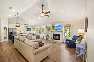 6886 Fernandina Rd, Navarre, FL 32566 - Photo 5