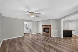 460 Barbados Way, Niceville, FL 32578 - Photo 5