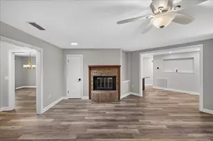 460 Barbados Way, Niceville, FL 32578 - Photo 9