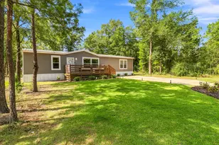 645 W Violet, Defuniak Springs, FL 32433 - Photo 3