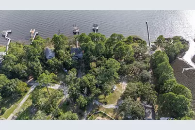 7107 Wells Avenue, Navarre, FL 32566 - Photo 37