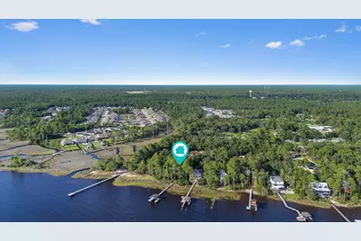 7107 Wells Avenue, Navarre, FL 32566 - Photo 47