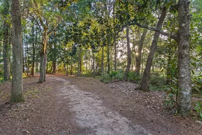 7107 Wells Avenue, Navarre, FL 32566 - Photo 5
