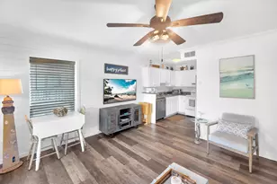 5717 Thomas Dr, Panama City Beach, FL 32408 - Photo 11