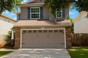 2907 Five Oaks Ln, Shalimar, FL 32579 - Photo 1