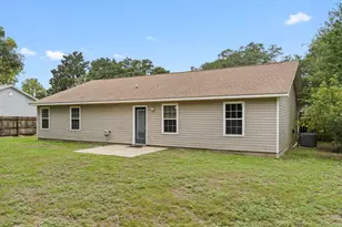 2738 Beacon Ct, Navarre, FL 32566 - Photo 29