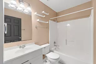 2738 Beacon Ct, Navarre, FL 32566 - Photo 19