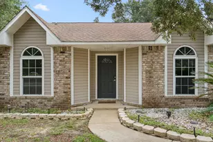 2738 Beacon Ct, Navarre, FL 32566 - Photo 5