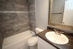 21 NW Jonquil Ave, Fort Walton Beach, FL 32548 - Photo 13