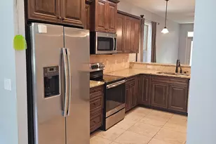 923B NW Central Ave, Fort Walton Beach, FL 32547 - Photo 7