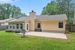 921 Nutmeg Ave, Niceville, FL 32578 - Photo 29
