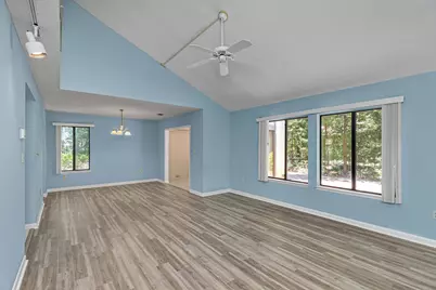 1000 Bay Drive #529, Niceville, FL 32578 - Photo 9