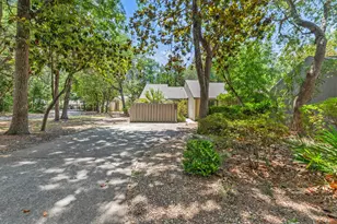 1000 Bay Dr, Niceville, FL 32578 - Photo 5