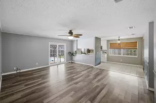 1130 Coral Dr, Niceville, FL 32578 - Photo 9