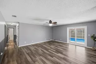 1130 Coral Dr, Niceville, FL 32578 - Photo 7
