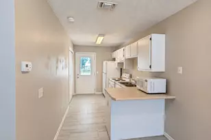 6905 Sea Turtle Circle, Navarre, FL 32566 - Photo 3