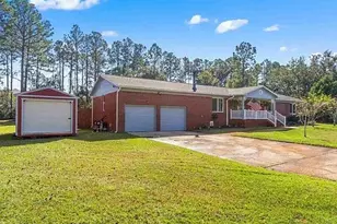 9651 Sunnybrook Dr, Navarre, FL 32566 - Photo 5